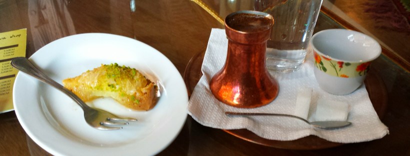 baklava cosa mangiare balcani sarajevo