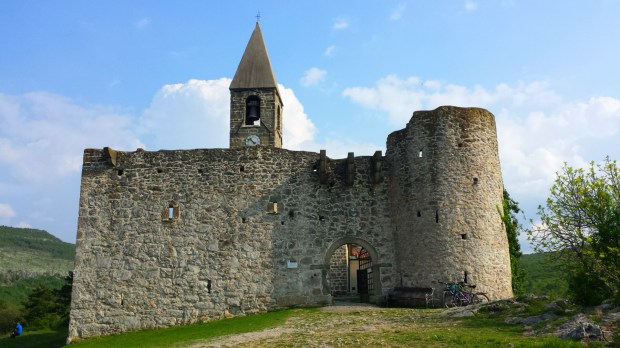 cristoglie danza macabra