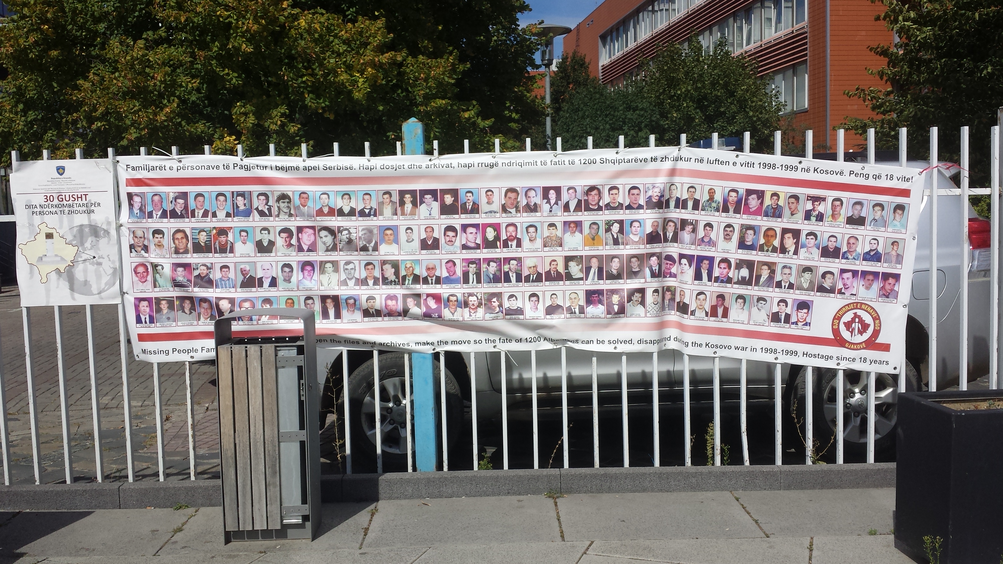 pristina muro delle persone scomparse