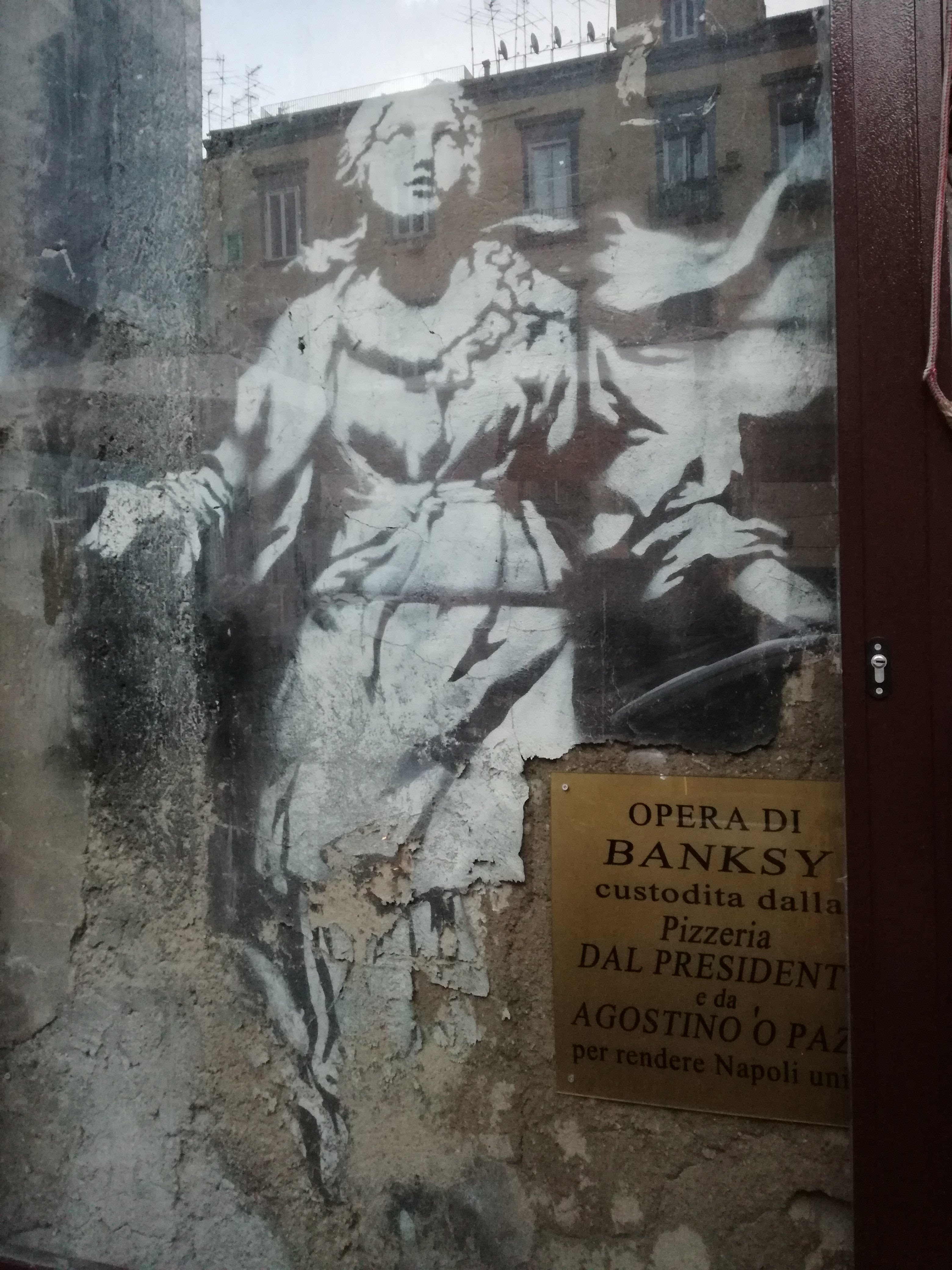 street art napoli bansky