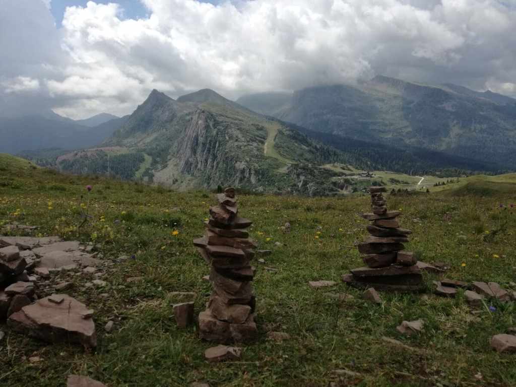 omini pietra dolomiti